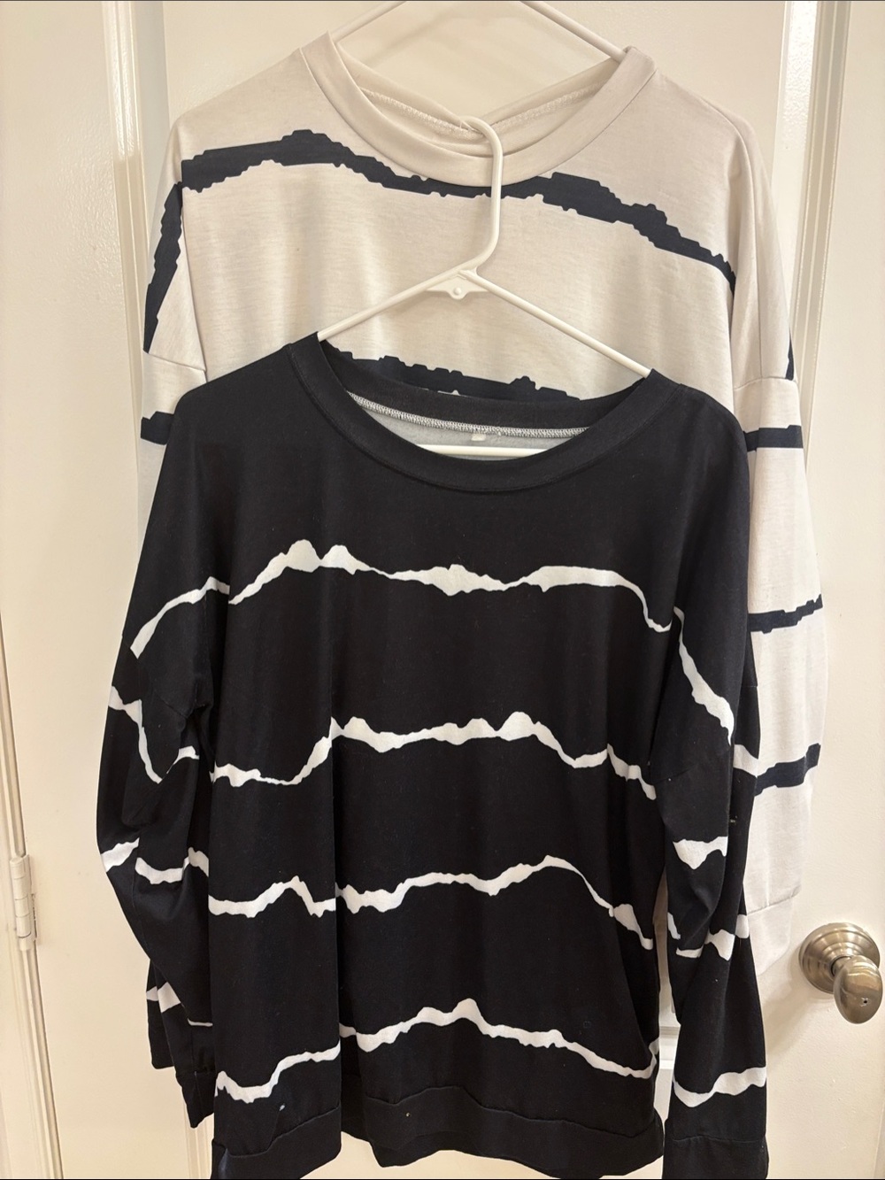 Amazon Women's Black & White Striped Crewneck long sleeve luxe material Duo